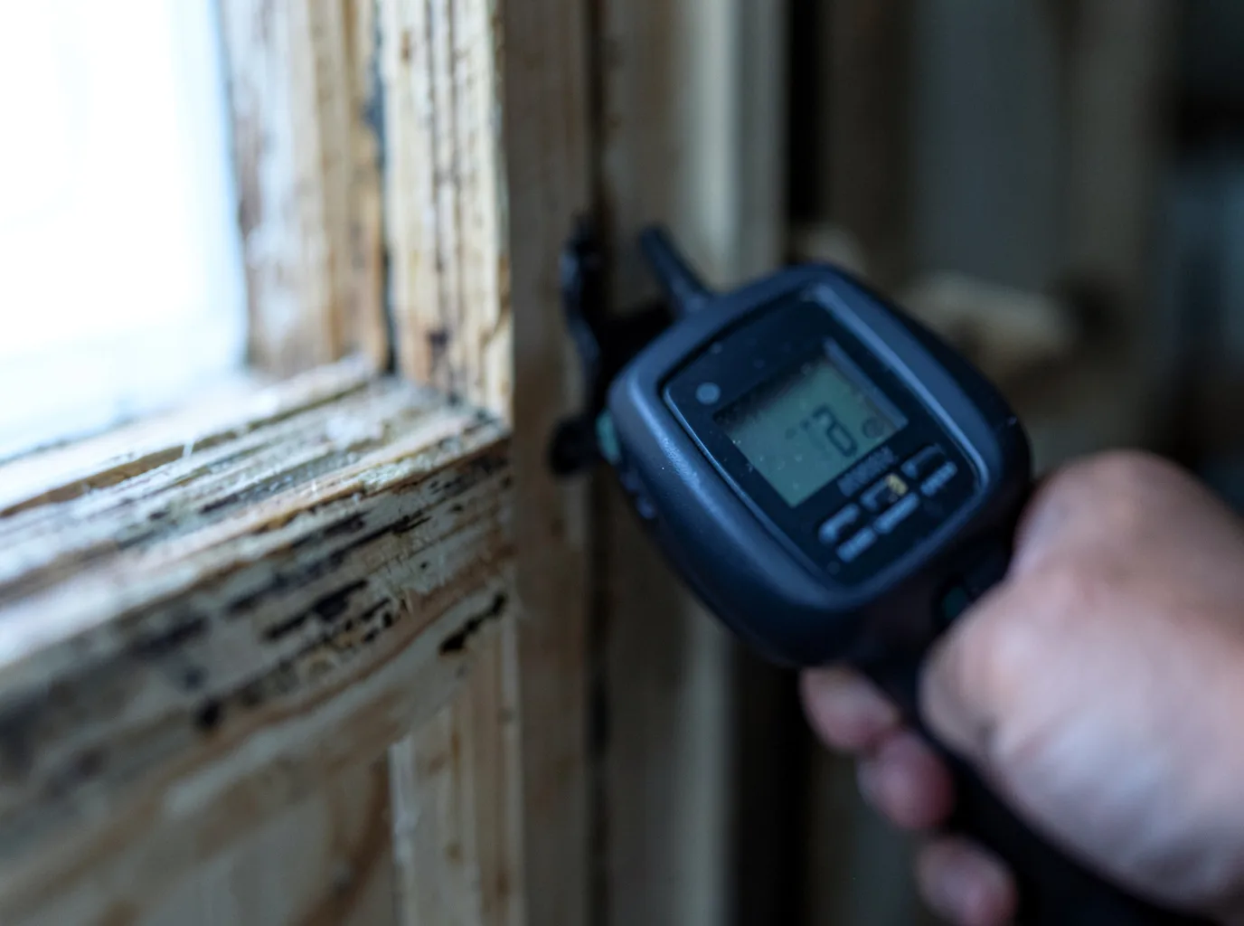 Ceiling Water Damage Repair in Powderly, TX